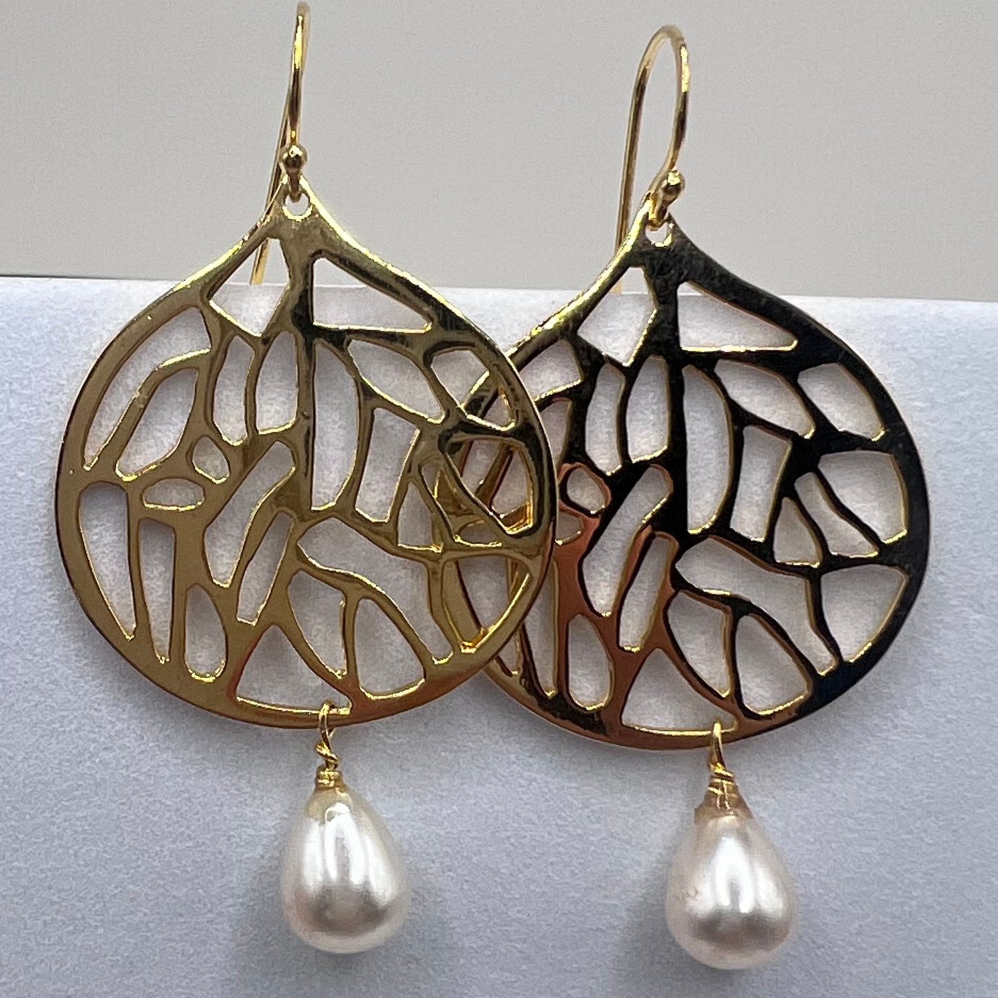 Fruit of the Vine Earrings - Gold